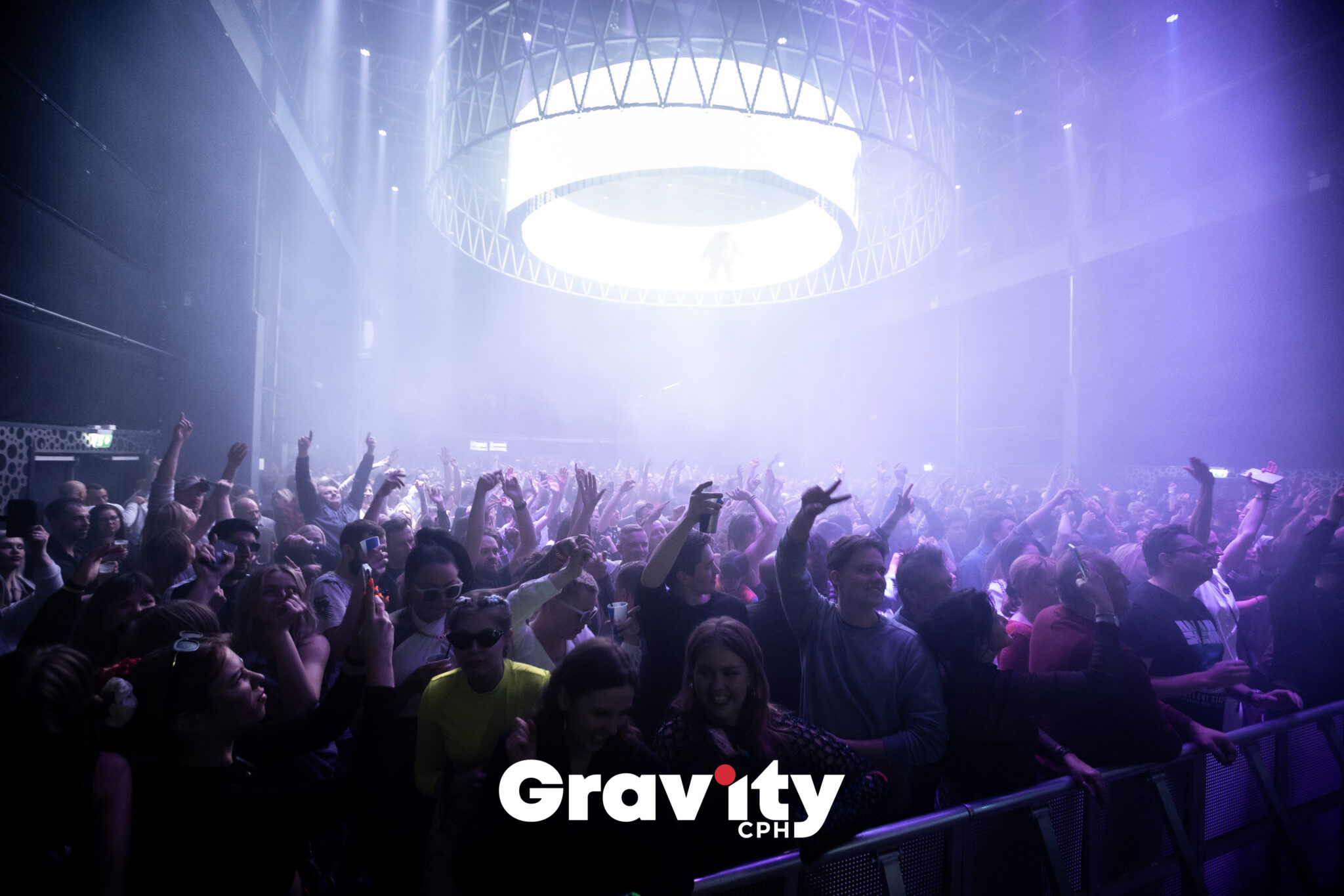 Mantas_Hesthaven-Gravity-10